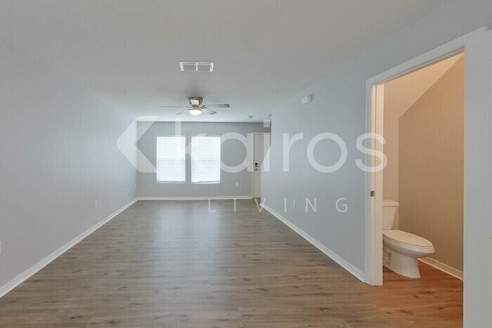 Building Photo - 3408 15th St SW