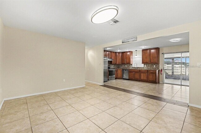 Building Photo - 2874 Indianwood Dr