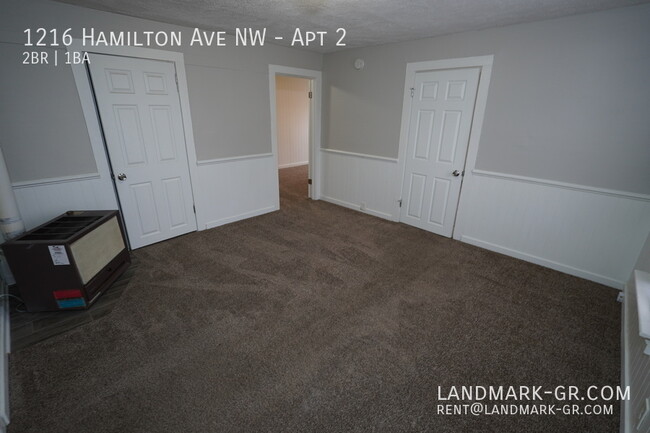 Building Photo - Updated 2-Bed, 1-Bath – First Month $775 Rent