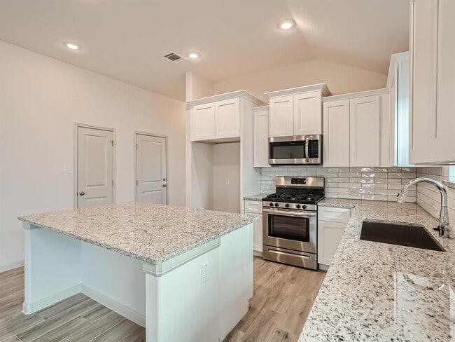 Building Photo - 420 Stellar Wind Dr