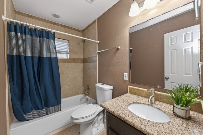 Building Photo - 13703 Templar Ln