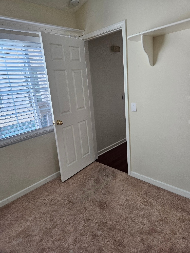 hall bedroom, large windows - 7532 Seaspring Dr
