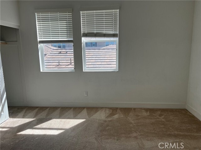 Building Photo - 144 Sash