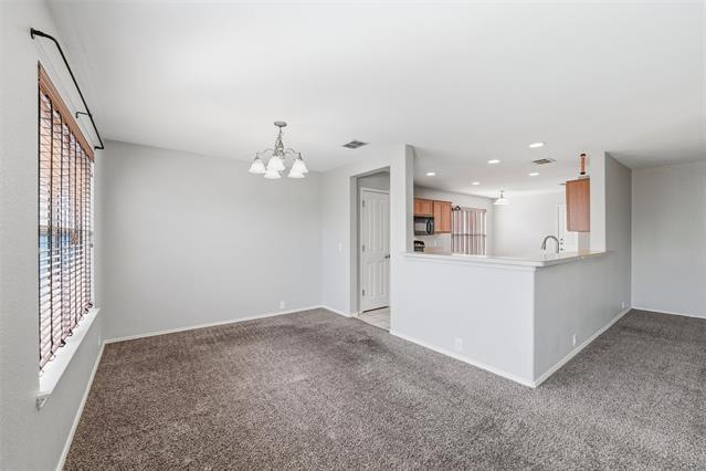 Building Photo - 10404 Nettie St