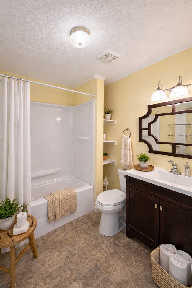 Building Photo - Charming 3 Bedroom 1 Bathroom Brick Home