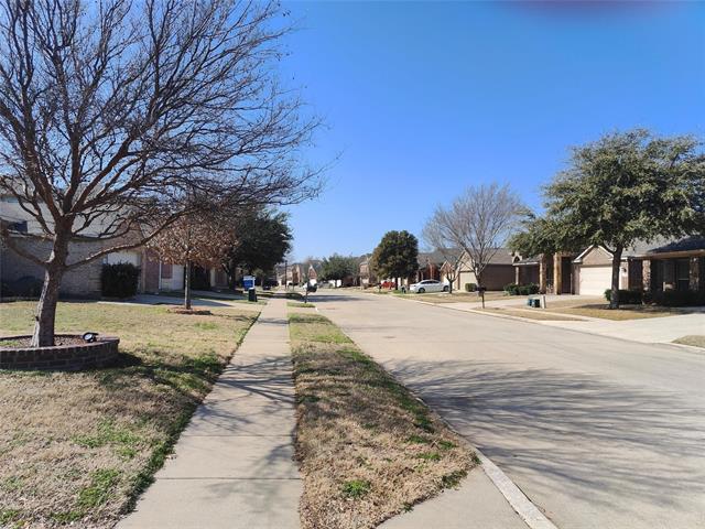 Building Photo - 1120 Lake Hollow Dr