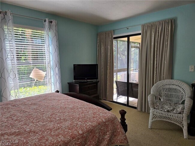 Building Photo - 6142 Whiskey Creek Dr