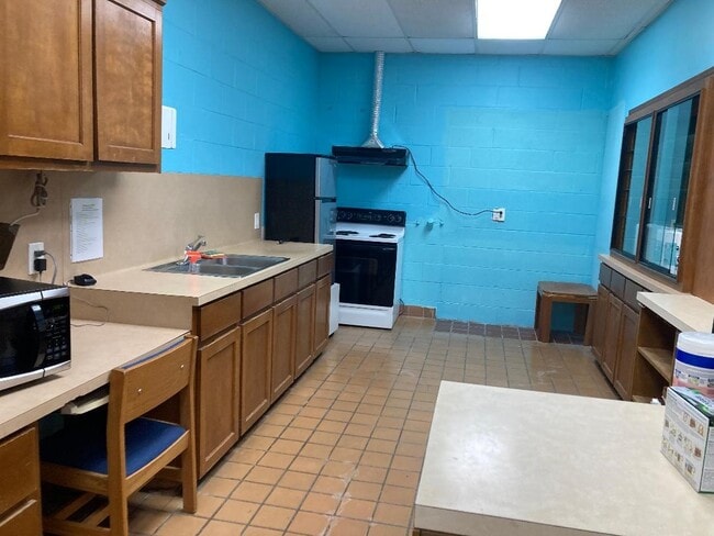 Building Photo - 11001 Fondren Rd