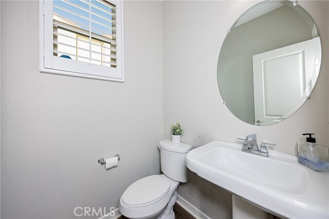 Building Photo - 21412 Dahlia Ct