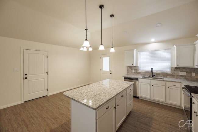 Building Photo - For Lease