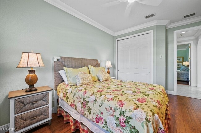 Building Photo - 8847 Largo Mar Dr