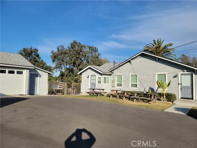 Building Photo - 16801 E Buena Vista Ave