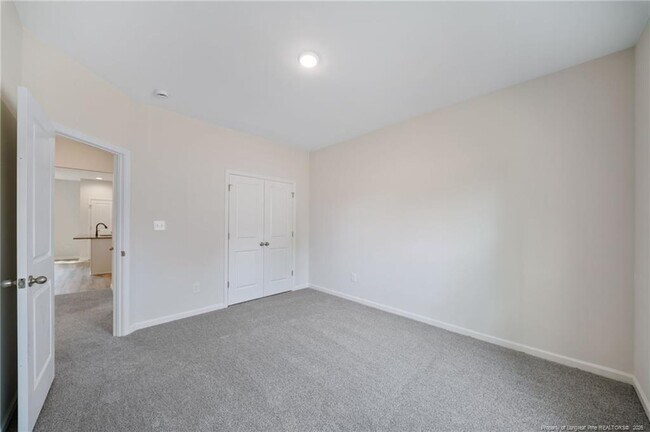 Building Photo - 4052 Lofton St