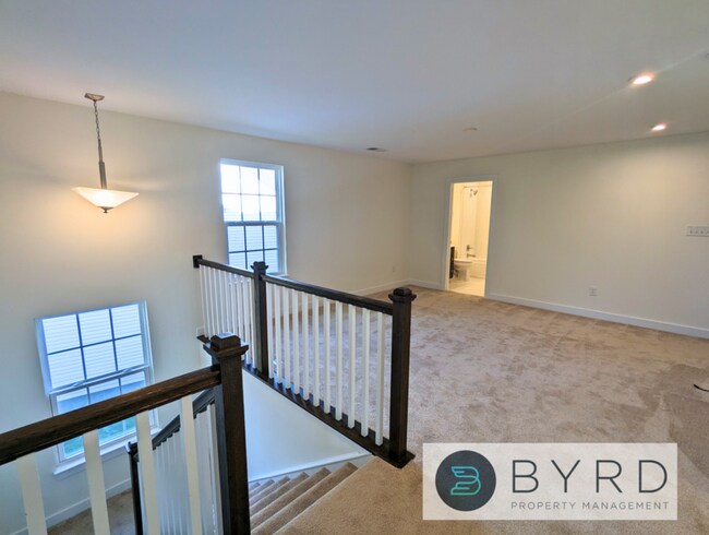 Building Photo - 15700 Cambria Cove Blvd