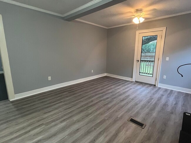 Building Photo - 1136 Palmetto St