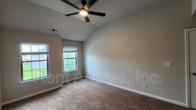 Building Photo - 3523 Woodshade Dr