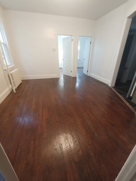 Dining room - 26 Caroline Ave