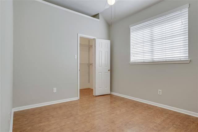 Building Photo - 2711 Summerwood