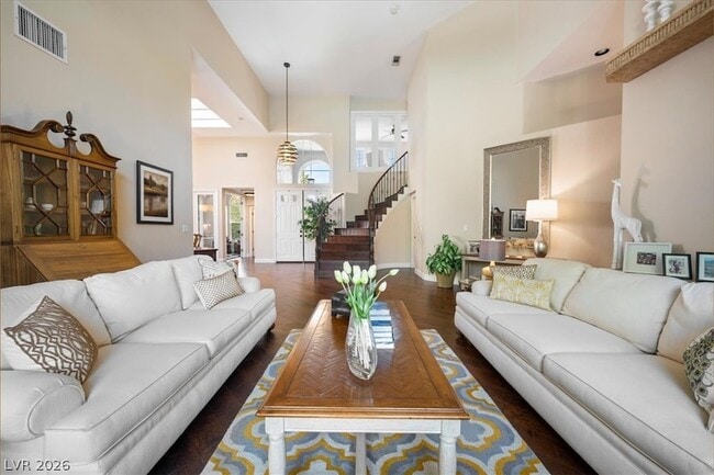 Building Photo - 10000 Charlemont Dr