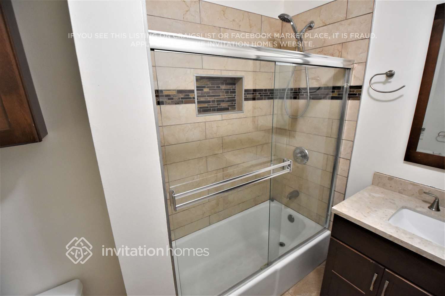 Building Photo - 7017 Murietta Ave