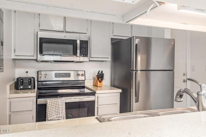 Building Photo - 1241 University Ct