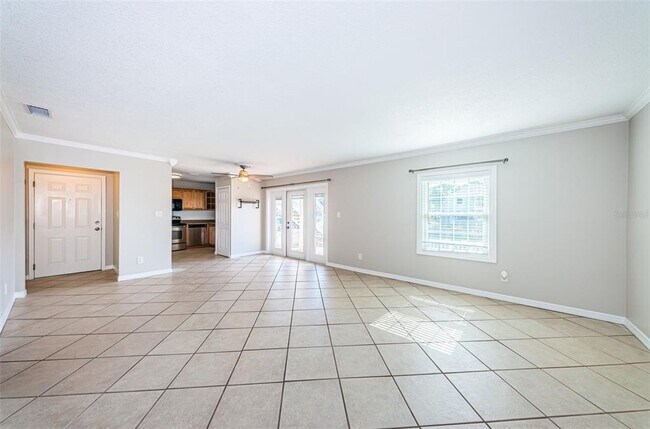 Building Photo - 5196 Beach Dr SE