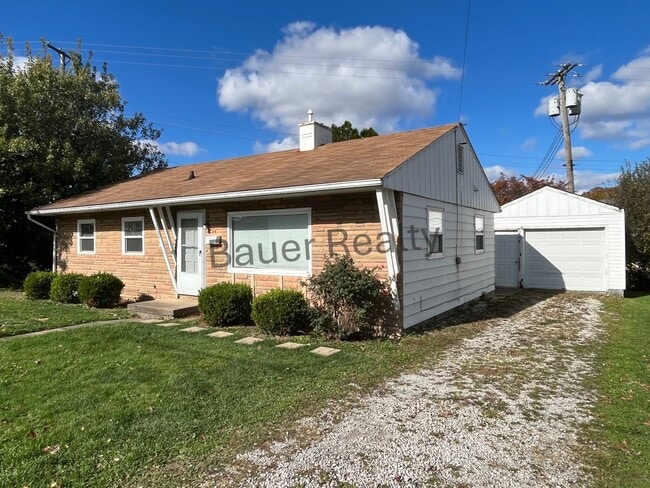 Building Photo - Newly Renovated 3 Bedroom Ranch Home