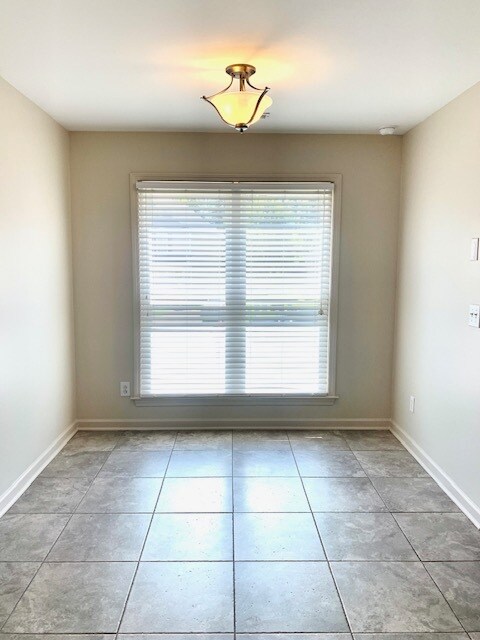 Building Photo - 1604 Bryson Cove