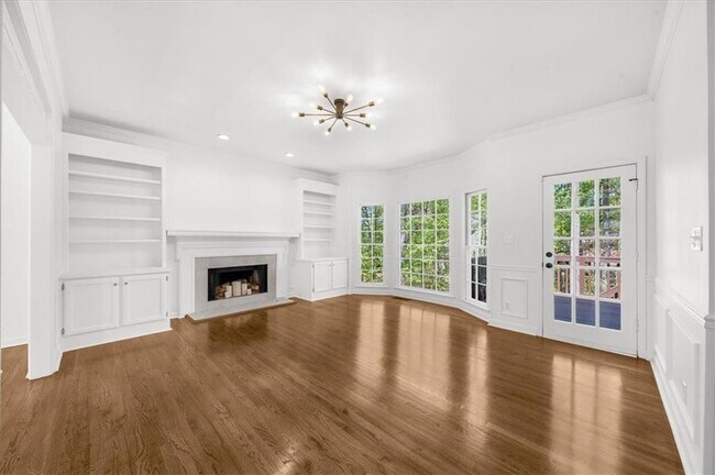 Building Photo - 11215 Highfield Chase Dr