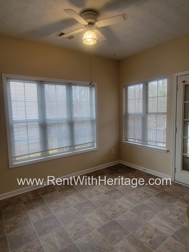 Building Photo - WOW!!...GORGEOUS HOME/HARDWOOD FLOORS/ UPGRADES GALLORE / SWIM - TENNIS