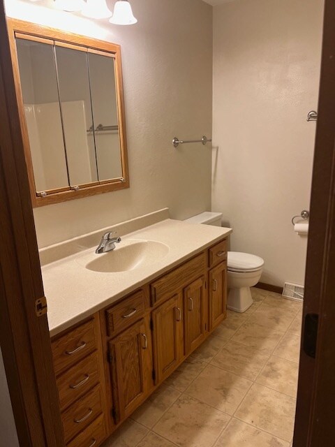 Building Photo - 211 Brookwood Dr