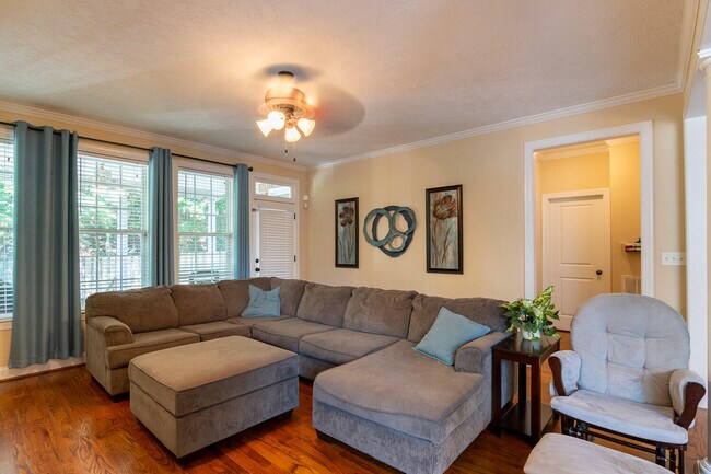 Building Photo - 1204 Berkley Hills Pass