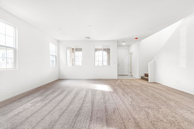 Building Photo - Brand New Build! Townhouse in the heart of Inspirada's Master Planned Community! available 4/1/2026