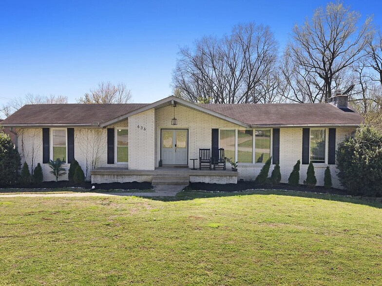 Building Photo - 436 Foothill Dr