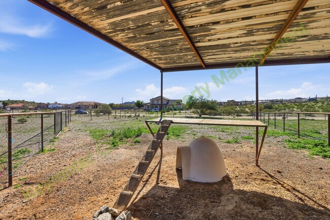 Building Photo - Stunning Queen Creek Ranch Home on 5 Acres – Horse & Livestock Friendly!