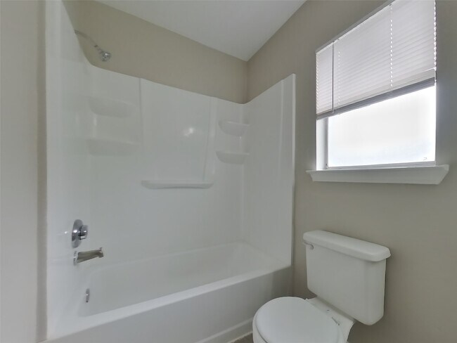 Building Photo - 3135 Kelling St