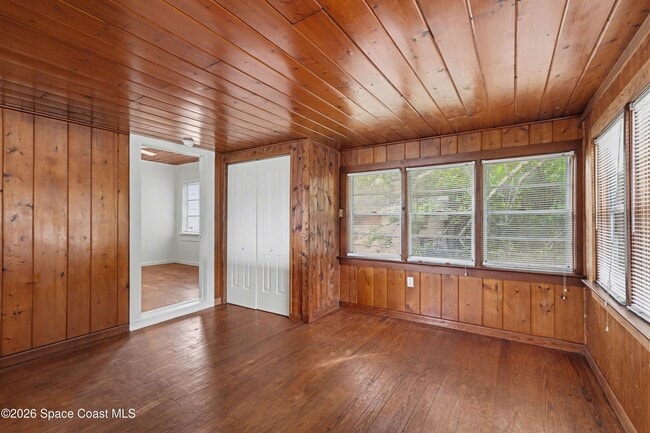 Building Photo - 1708 Pine St