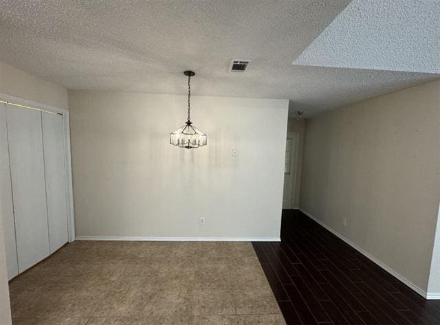 Building Photo - 4729 Jasmine Dr