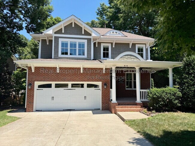 Building Photo - 616 Lake Artesia Ln