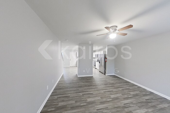 Building Photo - 231 Wedgewood Dr