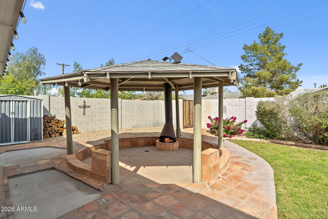 Building Photo - 3007 N 84th Pl