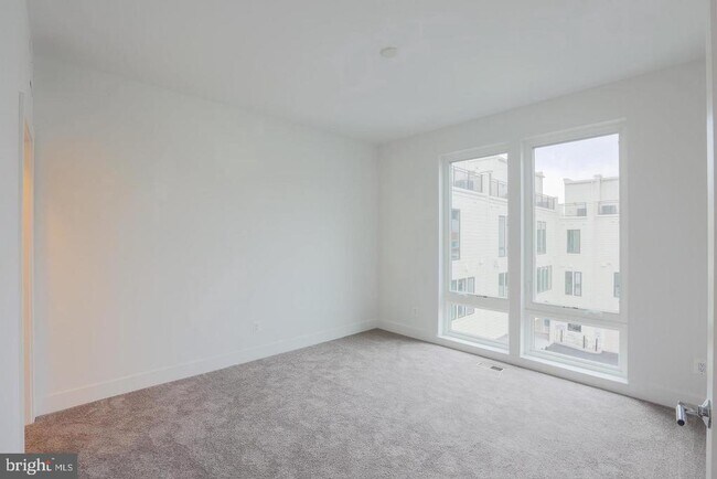 Building Photo - 1235 Cooksie St