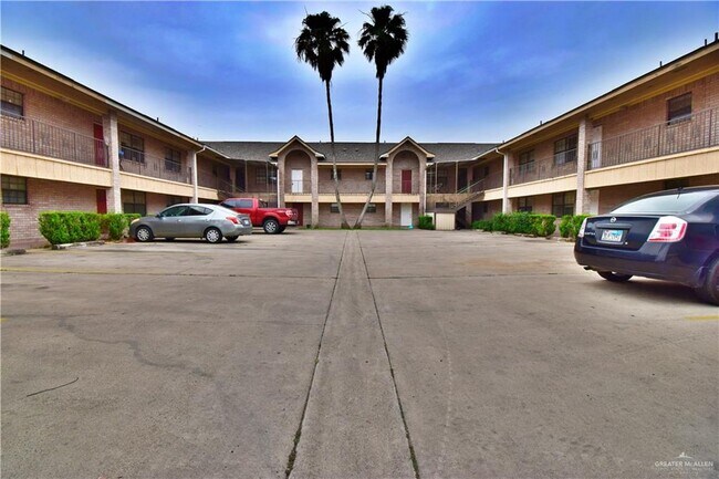 Primary Photo - 2210 Elisa Ln