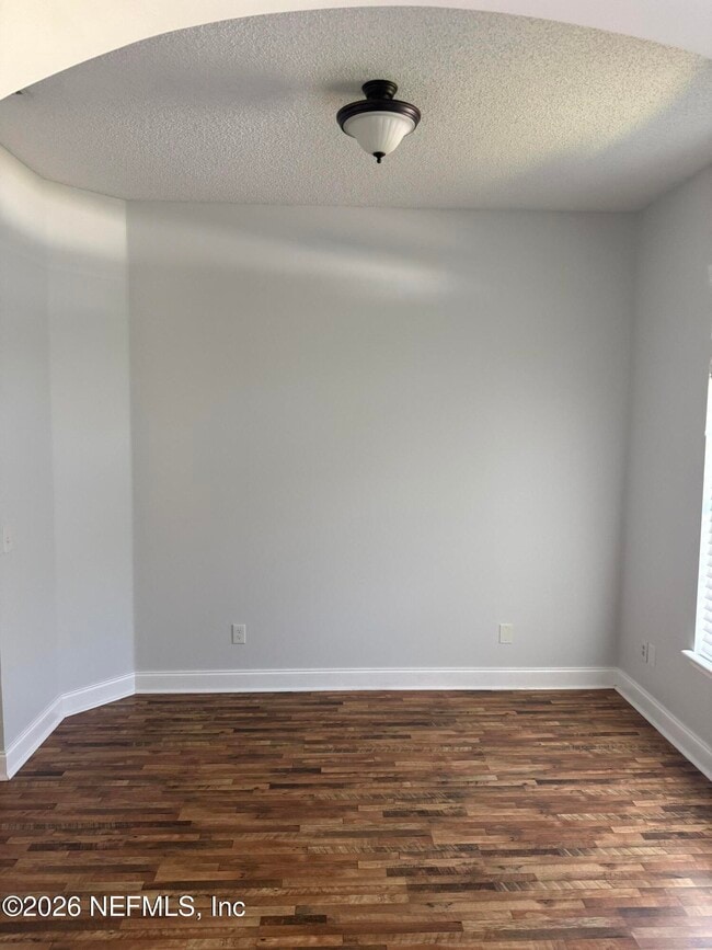 Building Photo - 2063 Las Brisas Ct
