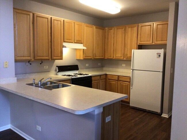 Building Photo - 762 Dillon Ct