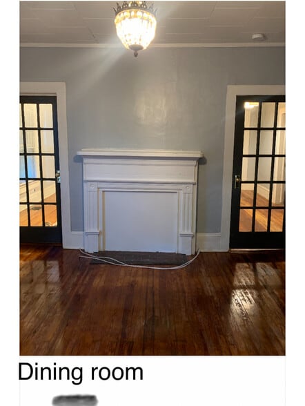 Living room difference view - 707 Salisbury St