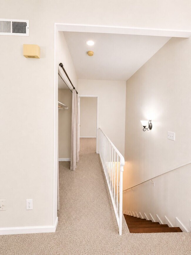 Building Photo - OBA1