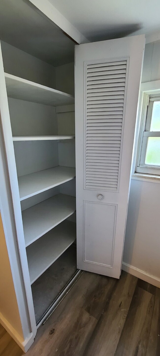 Building Photo - 1140 Ave B