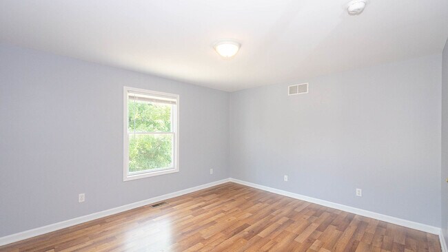 Building Photo - 1441 S State St