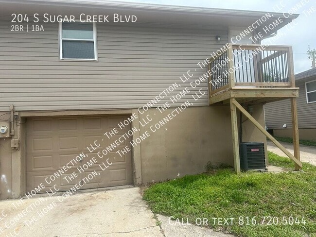 Building Photo - 204 S Sugar Creek Blvd